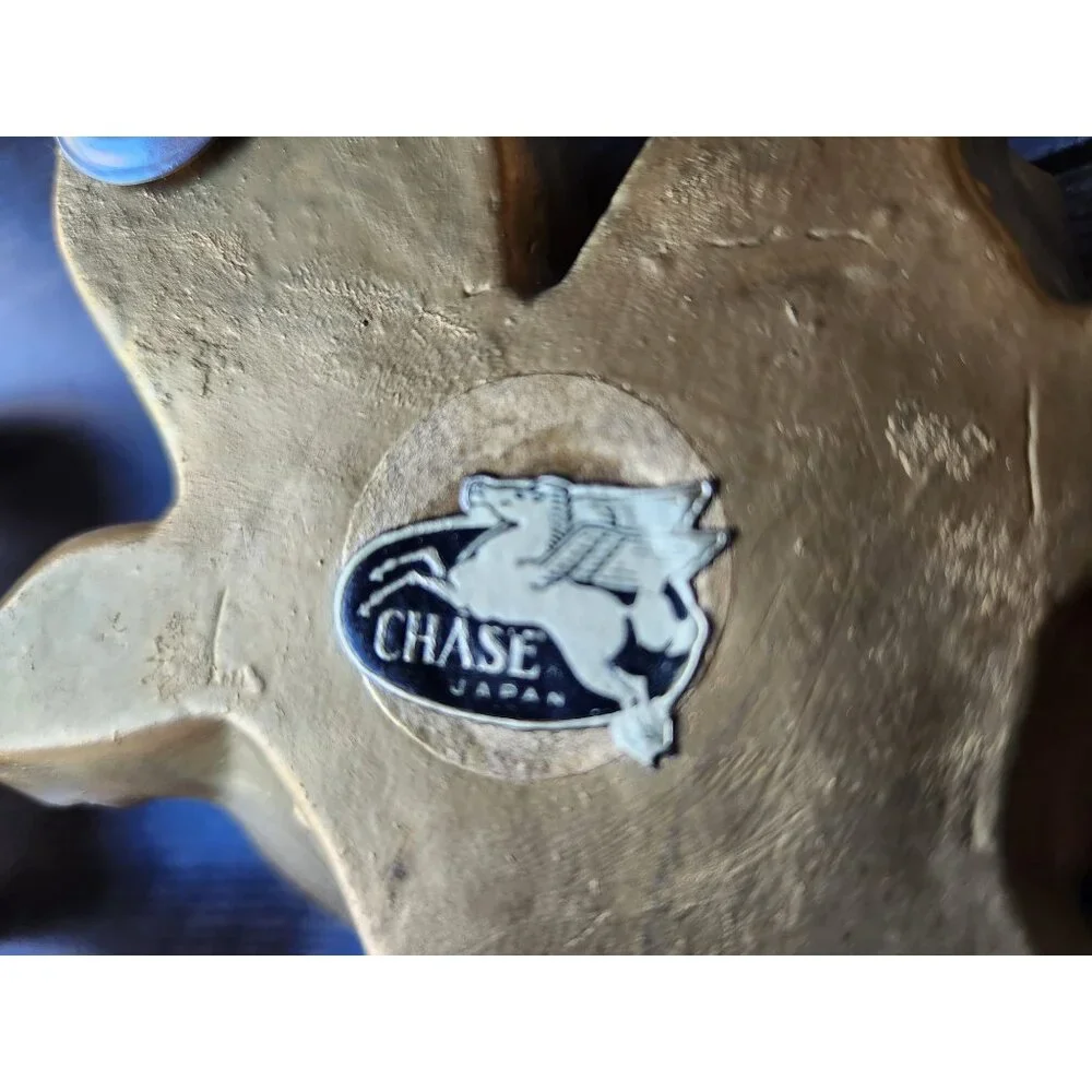 Pair Vintage Chase 7